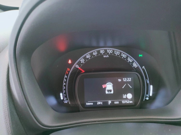17 - Toyota Aygo X Aygo X 1.0 Trend 72cv s-cvt