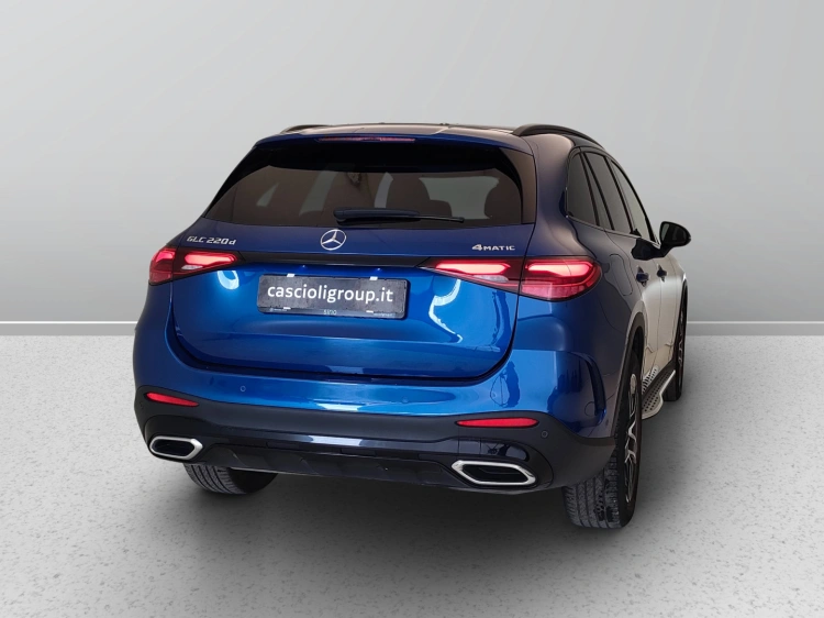 6 - Mercedes-Benz GLC 220 d AMG Line Advanced 4matic auto