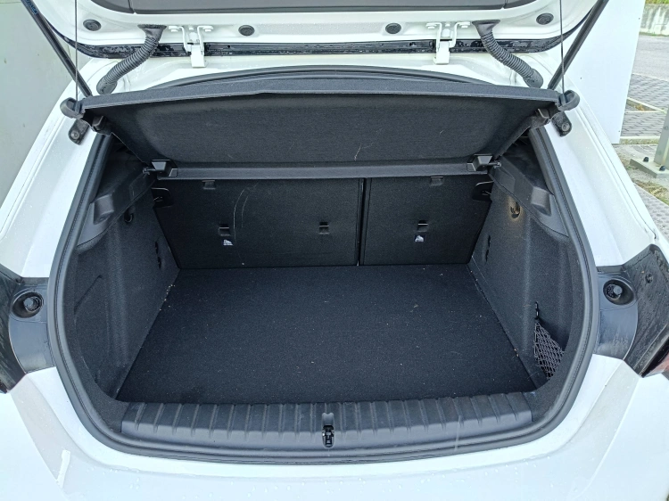 14 - BMW Serie 1 118d MSport Pro auto