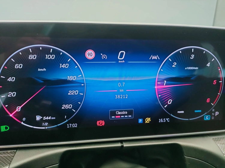 21 - Mercedes-Benz Classe C 220 d mhev AMG Line Advanced Plus 4matic 200cv auto