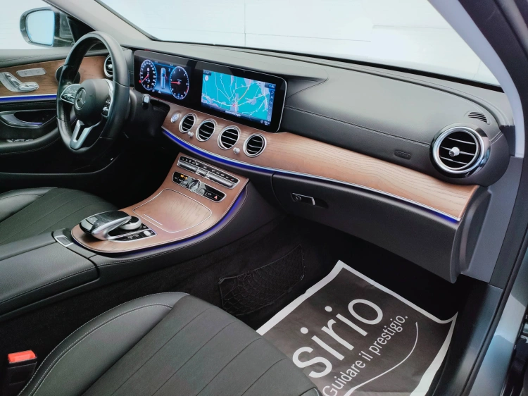 10 - Mercedes-Benz Classe E SW All-Terrain 220 d Premium 4matic auto