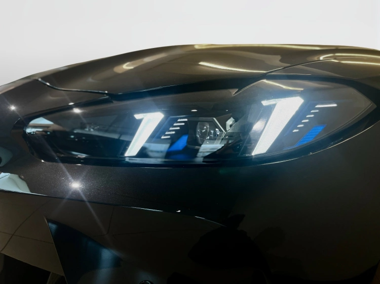 13 - BMW M M4 BMW M4 Competition M xDrive Coupé