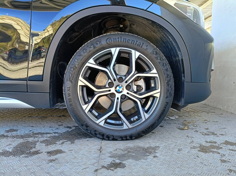 15 - BMW X1 X1 sdrive18d xLine Plus auto