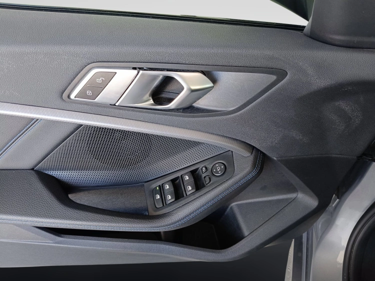 17 - BMW Serie 1 118d Msport auto