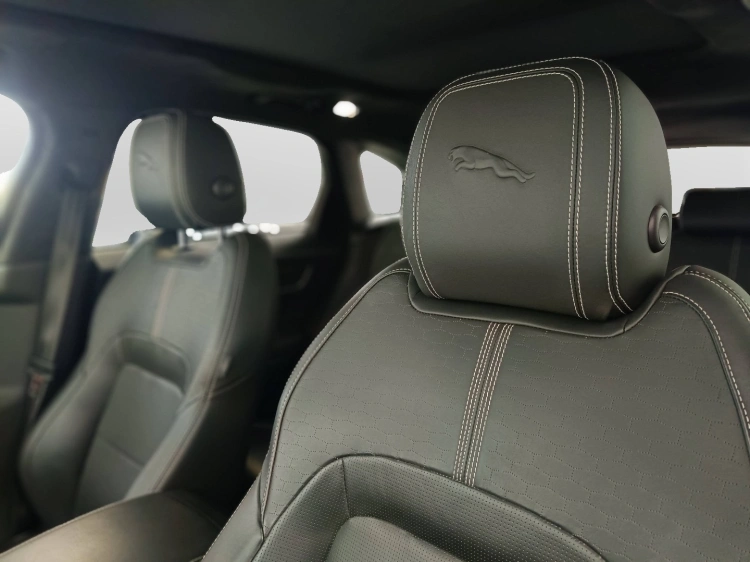 22 - Jaguar F F-Pace 2.0d i4 mhev R-Dynamic HSE awd 204cv auto