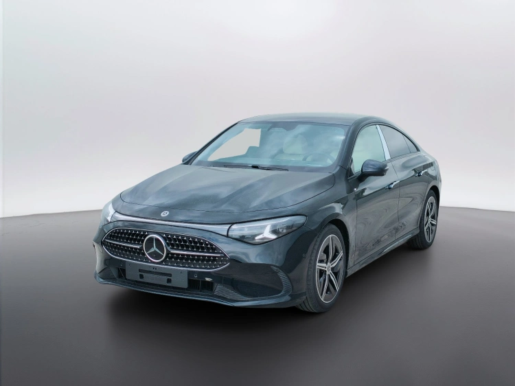 1 - Mercedes-Benz CLA 200
