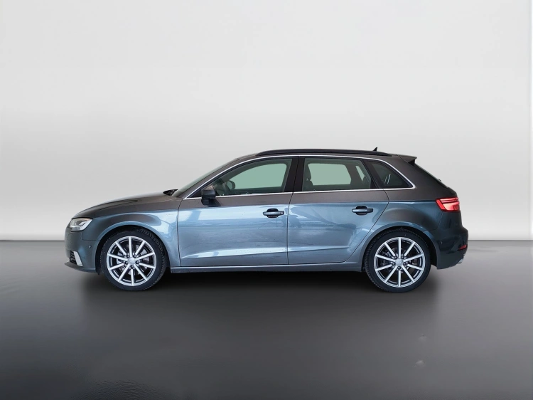 9 - Audi A3 A3 Sportback 35 2.0 tdi Sport 150cv s-tronic 7m