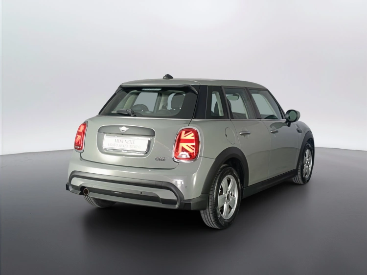 4 - MINI Cooper Mini 5p 1.5 One Classic 75cv