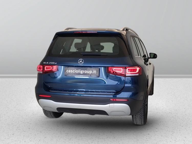 4 - Mercedes-Benz GLB 200 d Sport auto 7p.ti