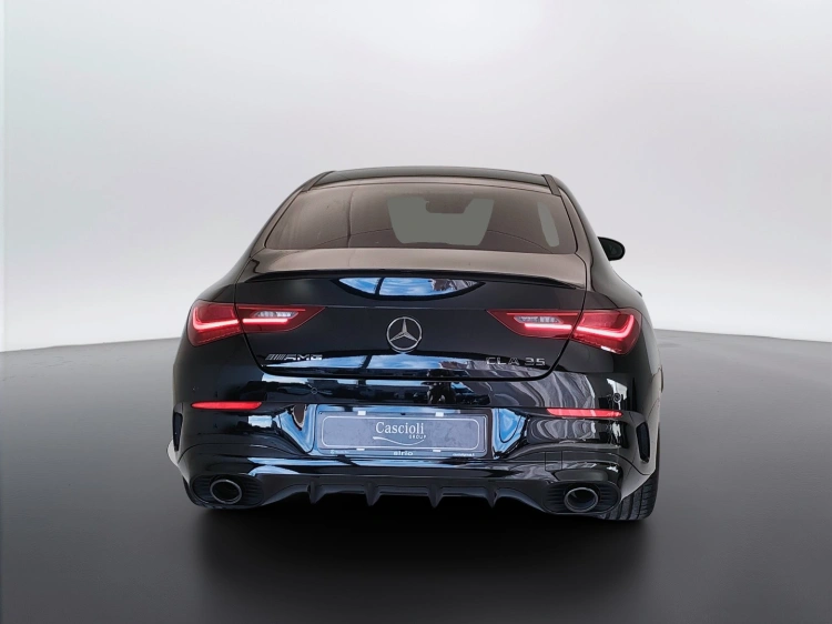 4 - Mercedes AMG CLA Mercedes-AMG CLA 35 4Matic Coupé