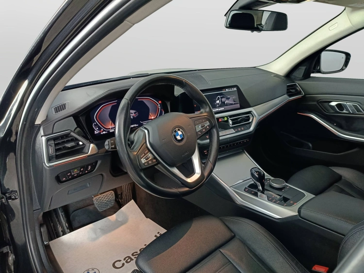 7 - BMW Serie 3 320d Touring mhev 48V xdrive Luxury auto