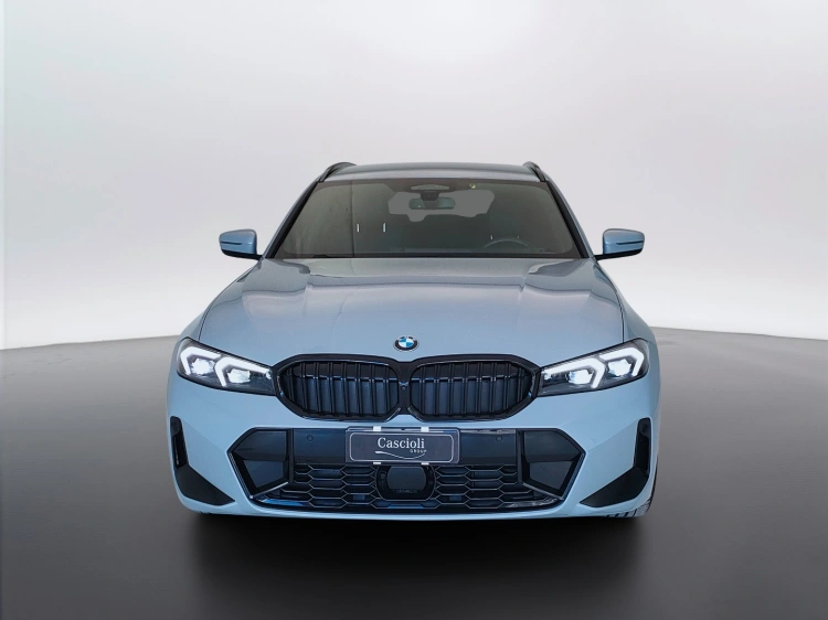 2 - BMW Serie 3 320d Touring mhev 48V xdrive MSport auto