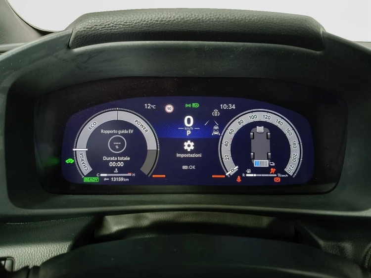 12 - Toyota C-HR C-HR 1.8 hv Trend fwd e-cvt