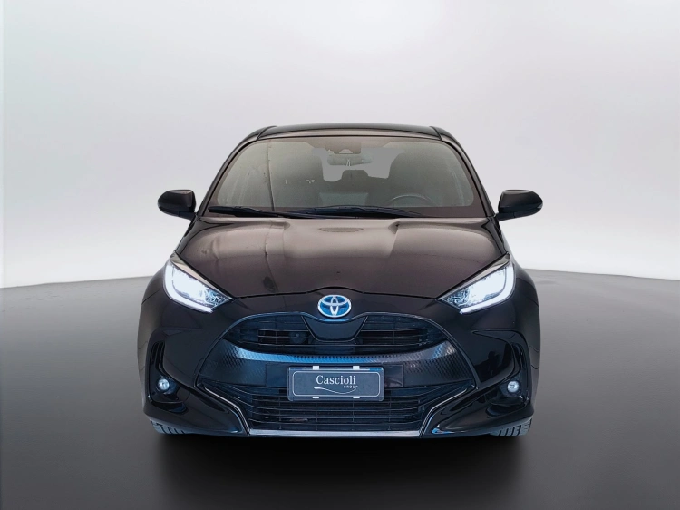 2 - Toyota Yaris Yaris 1.5h Lounge