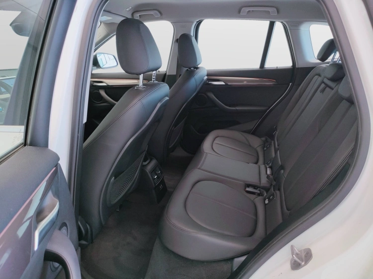 11 - BMW X1 X1 xdrive25e xLine auto