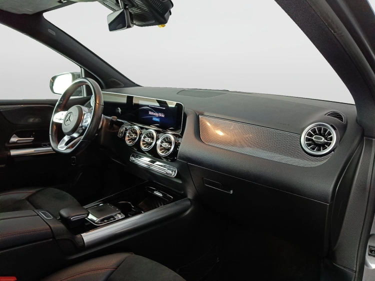 10 - Mercedes-Benz Classe B 180 d Premium auto