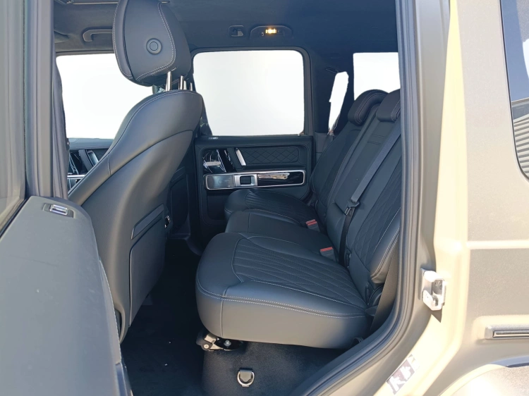 9 - Mercedes AMG Classe G Mercedes-AMG  G 63