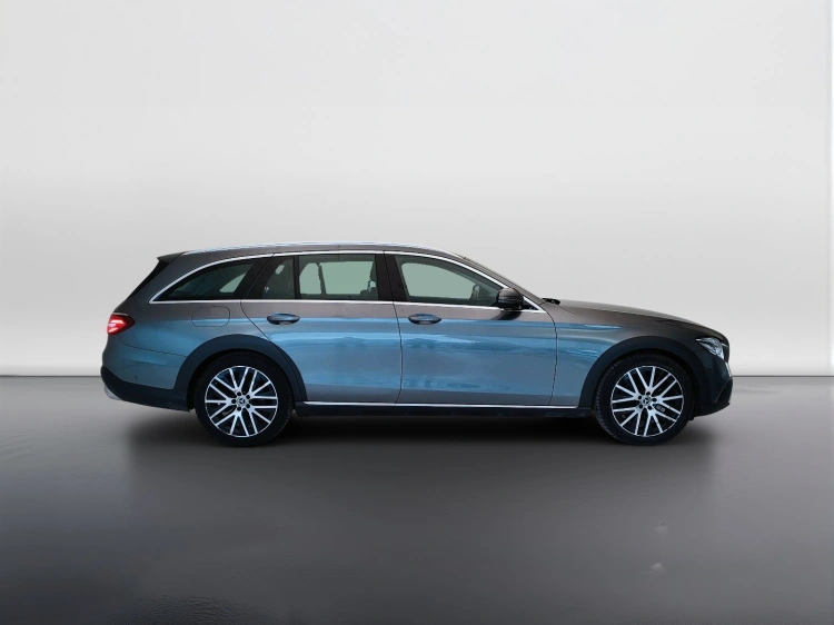 7 - Mercedes-Benz Classe E SW All-Terrain 220 d Premium 4matic auto