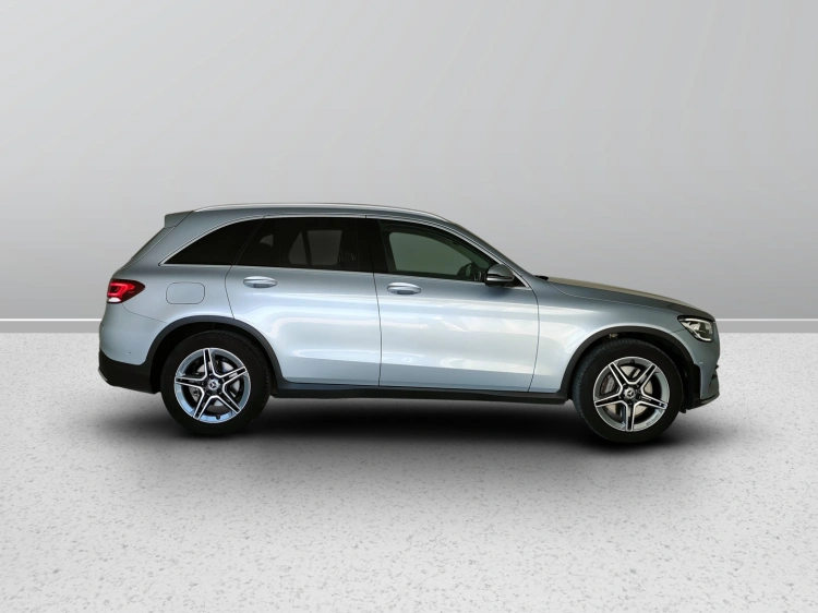 7 - Mercedes-Benz GLC 300 de phev (eq-power) Premium 4matic auto