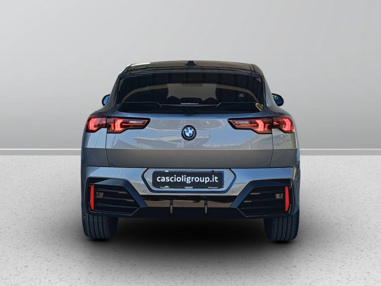 5 - BMW X2 X2 sdrive 18d MSport auto