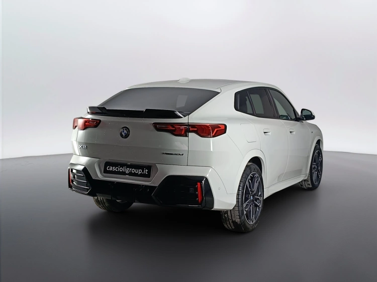 4 - BMW X2 X2 xdrive 20d 48V MSport Pro auto
