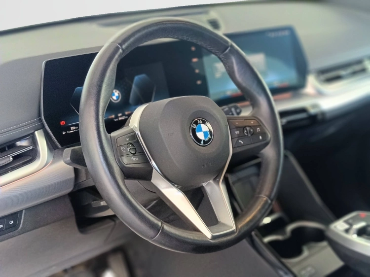 17 - BMW X1 X1 sdrive18d X-Line Edition Essence auto