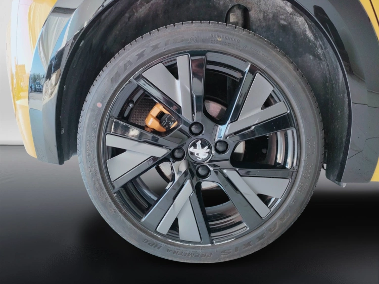 12 - Peugeot 208 208 1.2 puretech GT Line s&s 100cv
