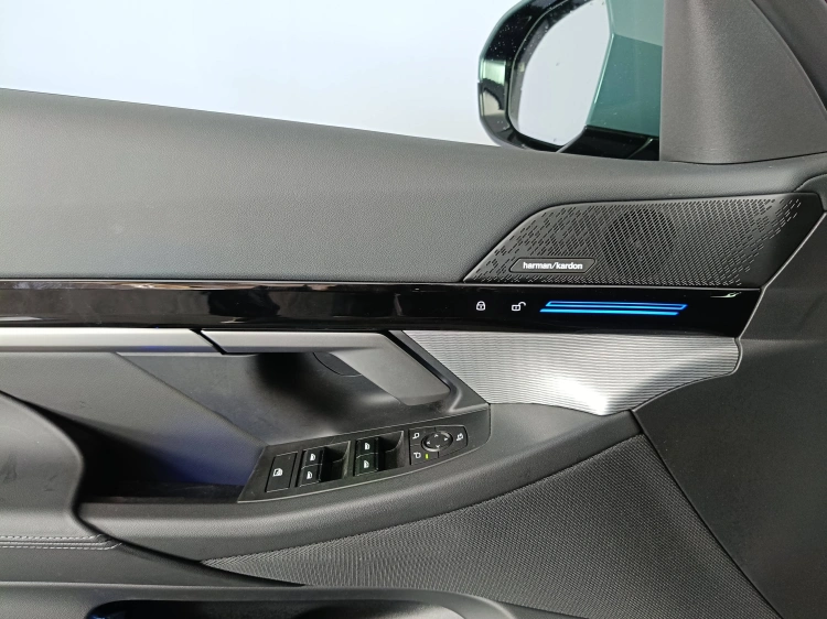 14 - BMW Serie 5 540d Touring 48V xdrive MSport Pro auto