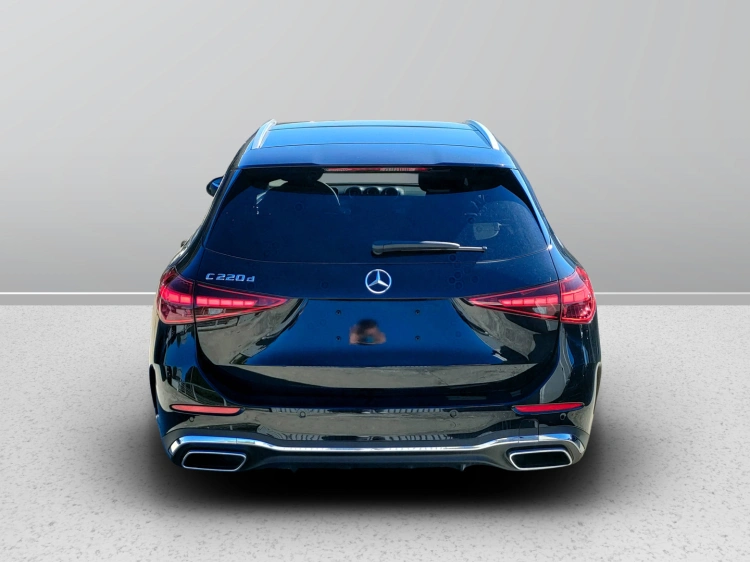 4 - Mercedes-Benz Classe C 220 d Estate
