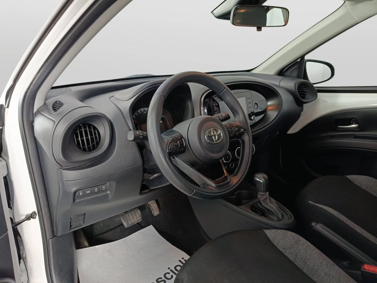 7 - Toyota Aygo X Aygo X 1.0 Active 72cv s-cvt