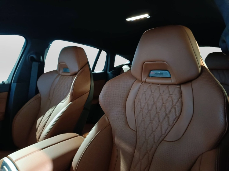 18 - BMW X6 BMW X6 xDrive40d M Sport