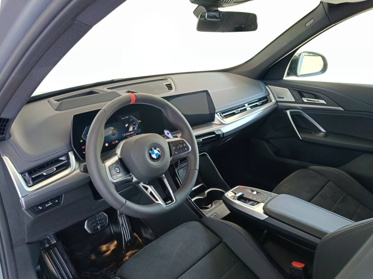 7 - BMW X1 M BMW X1 M35i xDrive