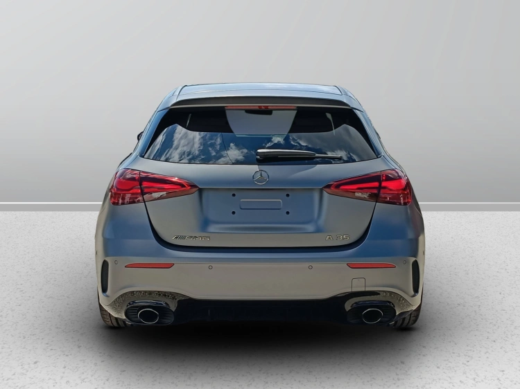 4 - Mercedes AMG Classe A Mercedes-AMG A 35 4MATIC