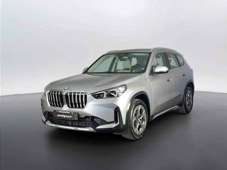 1 - BMW X1 X1 sdrive18d X-Line auto