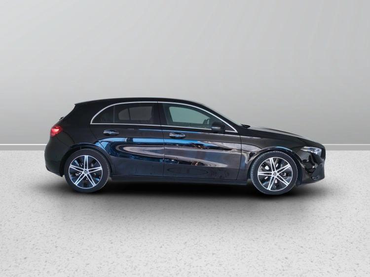 7 - Mercedes-Benz Classe A 180 d Progressive Advanced Plus auto