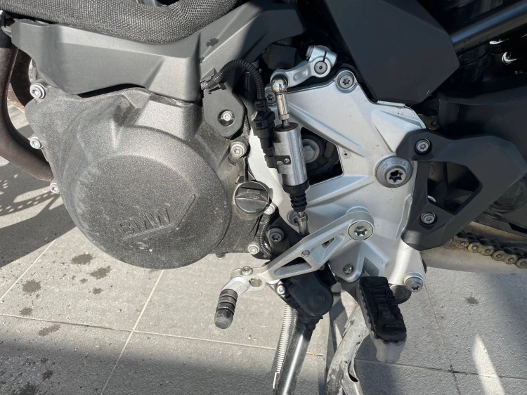 8 - BMW Motorrad GS F 800 GS