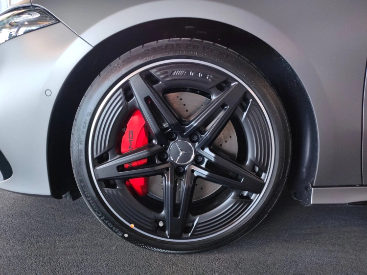 7 - Mercedes AMG Classe A Mercedes-AMG A 35 4MATIC