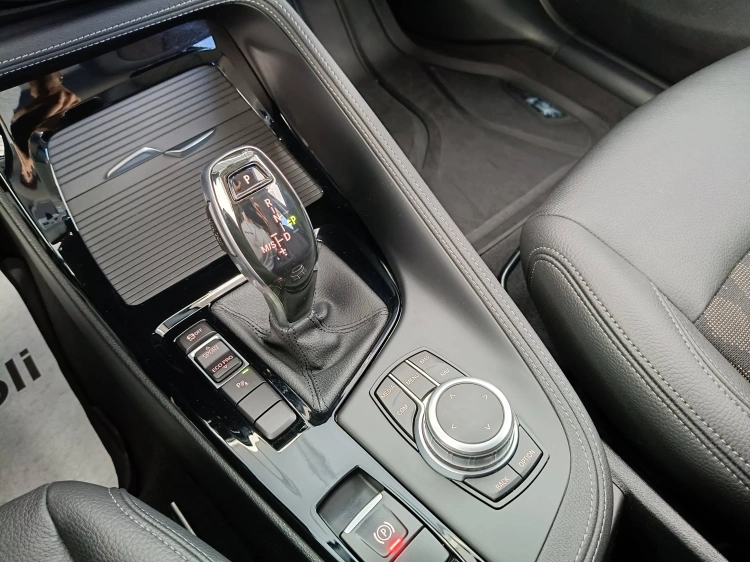 15 - BMW X1 X1 sdrive16d xLine auto