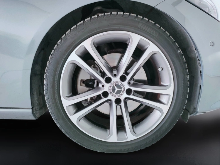 11 - Mercedes-Benz Classe C SW 200 d mhev Sport auto