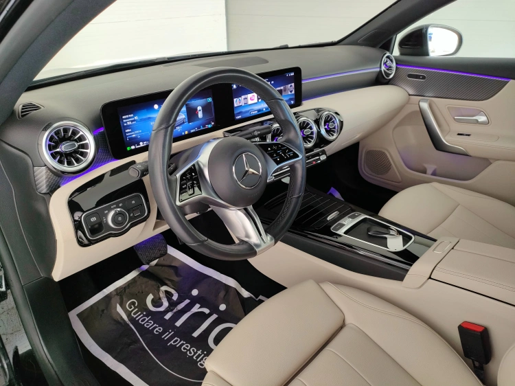 14 - Mercedes-Benz Classe A 180 d Progressive Advanced Plus auto