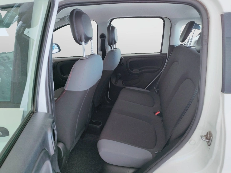 15 - Fiat Panda Panda 0.9 t.air t. natural power Easy 80cv