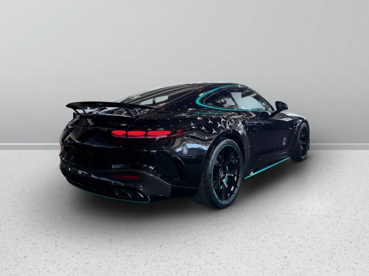 13 - Mercedes AMG GT Coupé Mercedes-AMG GT 63 PRO 4MATIC+ Motorsport Collectors Edition