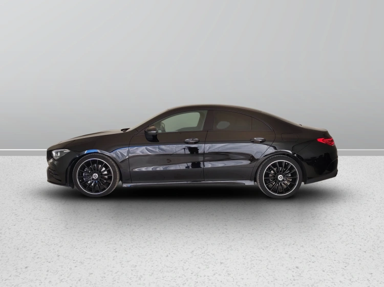 3 - Mercedes-Benz CLA Coupe 200 d Premium auto