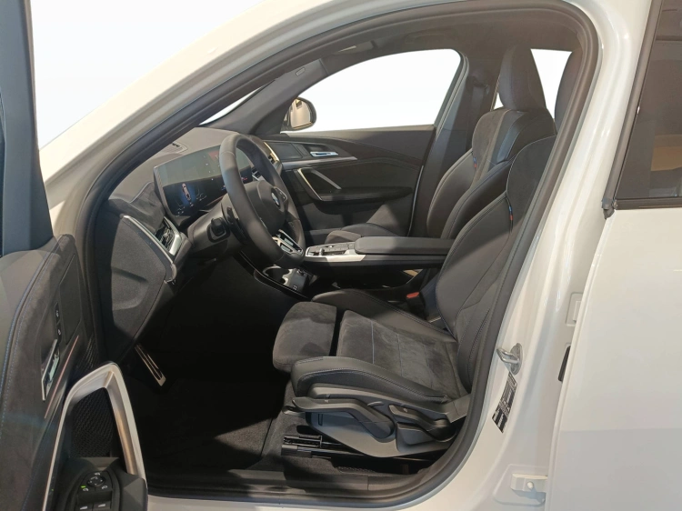 8 - BMW X2 BMW X2 sDrive18d