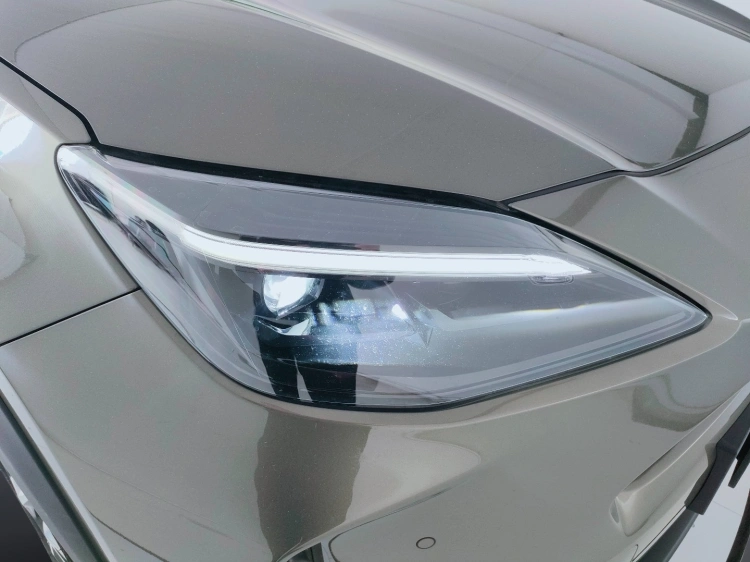 12 - Toyota Yaris Cross Yaris Cross 1.5h Lounge fwd 116cv e-cvt