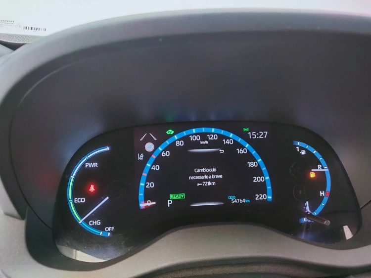 15 - Toyota Yaris Cross Yaris Cross 1.5h Adventure fwd 116cv e-cvt