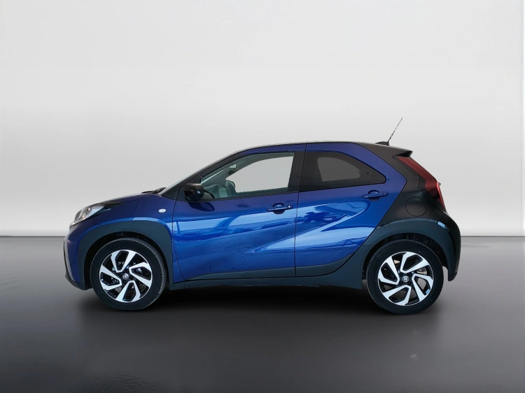 8 - Toyota Aygo X Aygo X 1.0 Trend 72cv