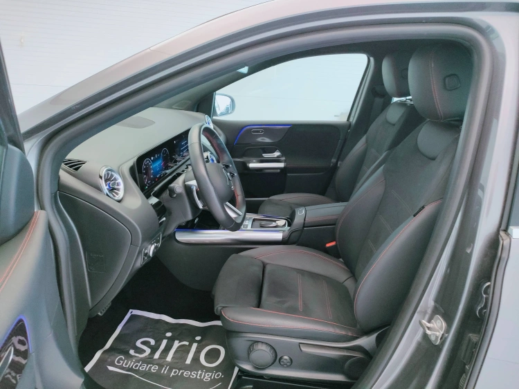 17 - Mercedes-Benz Classe B 180 d AMG Line Advanced Plus auto