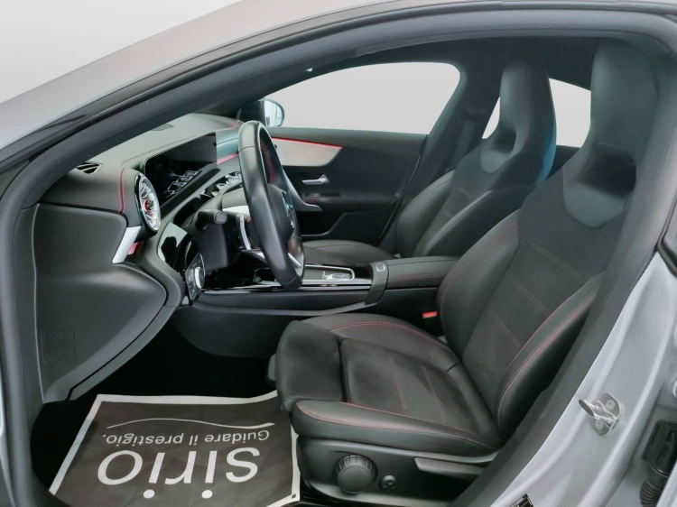 16 - Mercedes-Benz CLA Coupe 200 d AMG Line Premium auto
