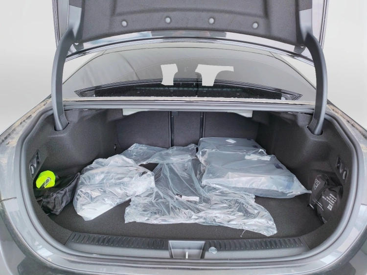 9 - Mercedes-Benz Classe E 300 de phev AMG Line Premium 4matic auto